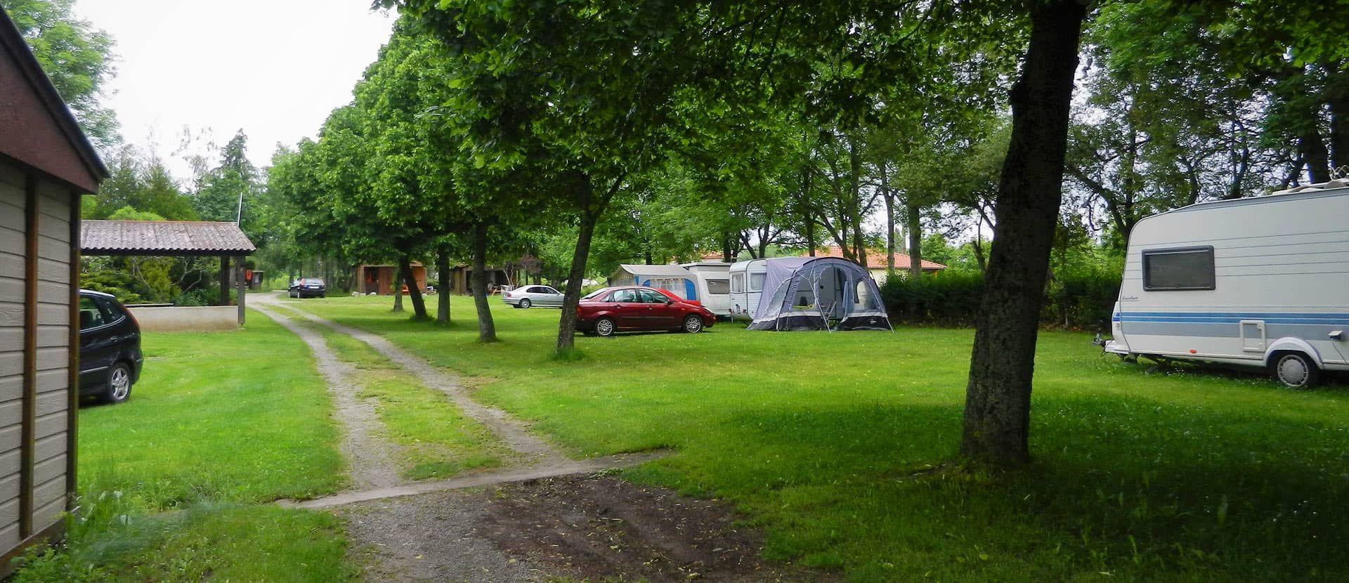Emplacements camping dans le Puy de Dôme - camping puy de dome